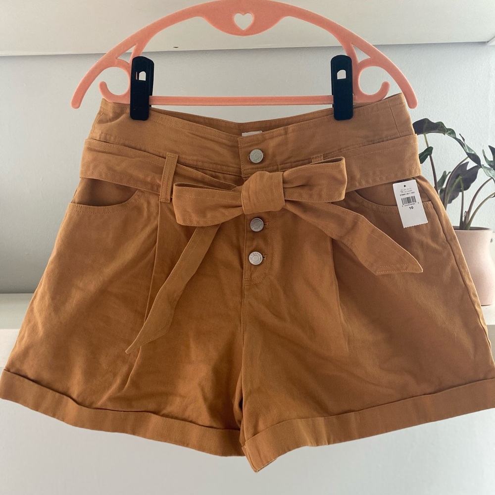 NWT Gap Paperbag Shorts